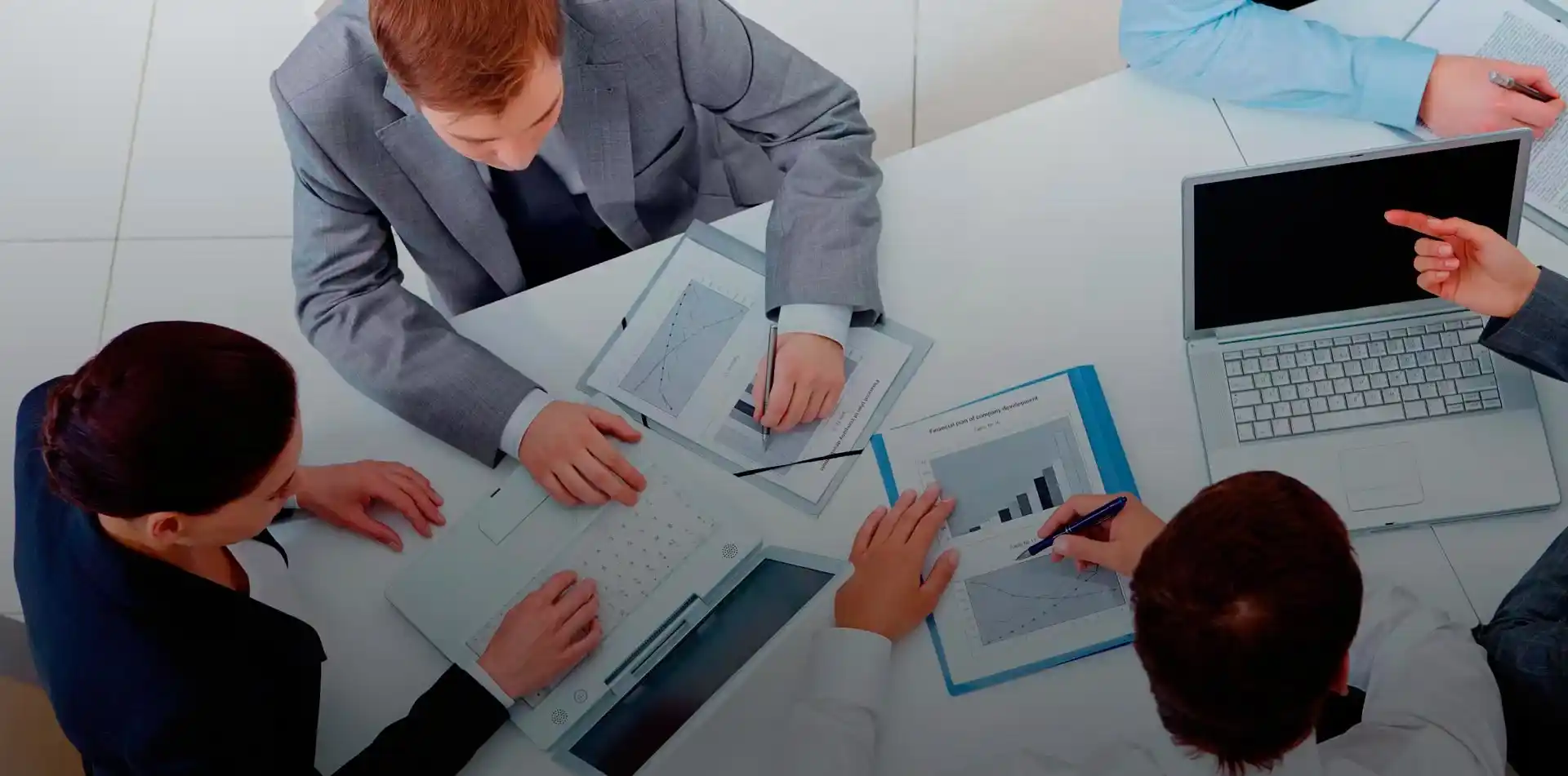 Services de consultation Complex Leading